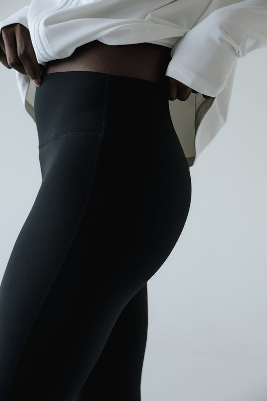 Útvíðar • Íþróttabuxur