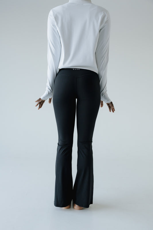 Útvíðar / Regular • Sage Active