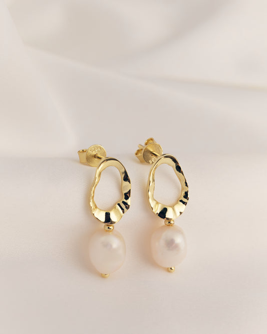 Vintage Pearl Earrings