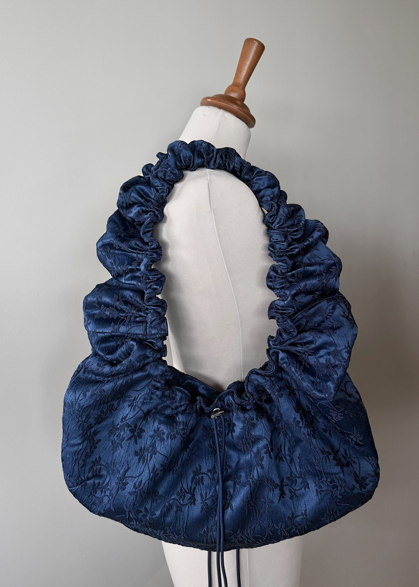 Ella • hliðartaska