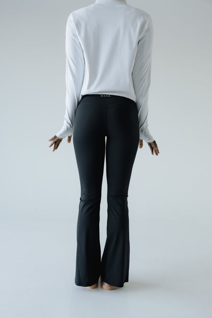 Útvíðar • Íþróttabuxur