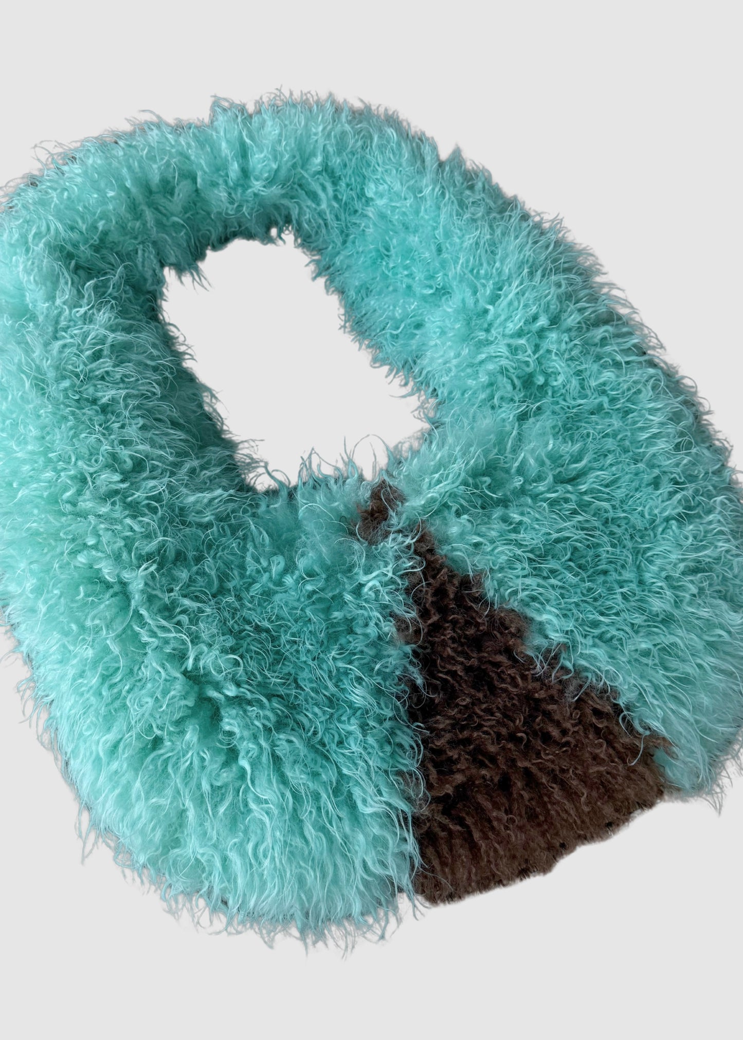 Loðey • Hliðaraska