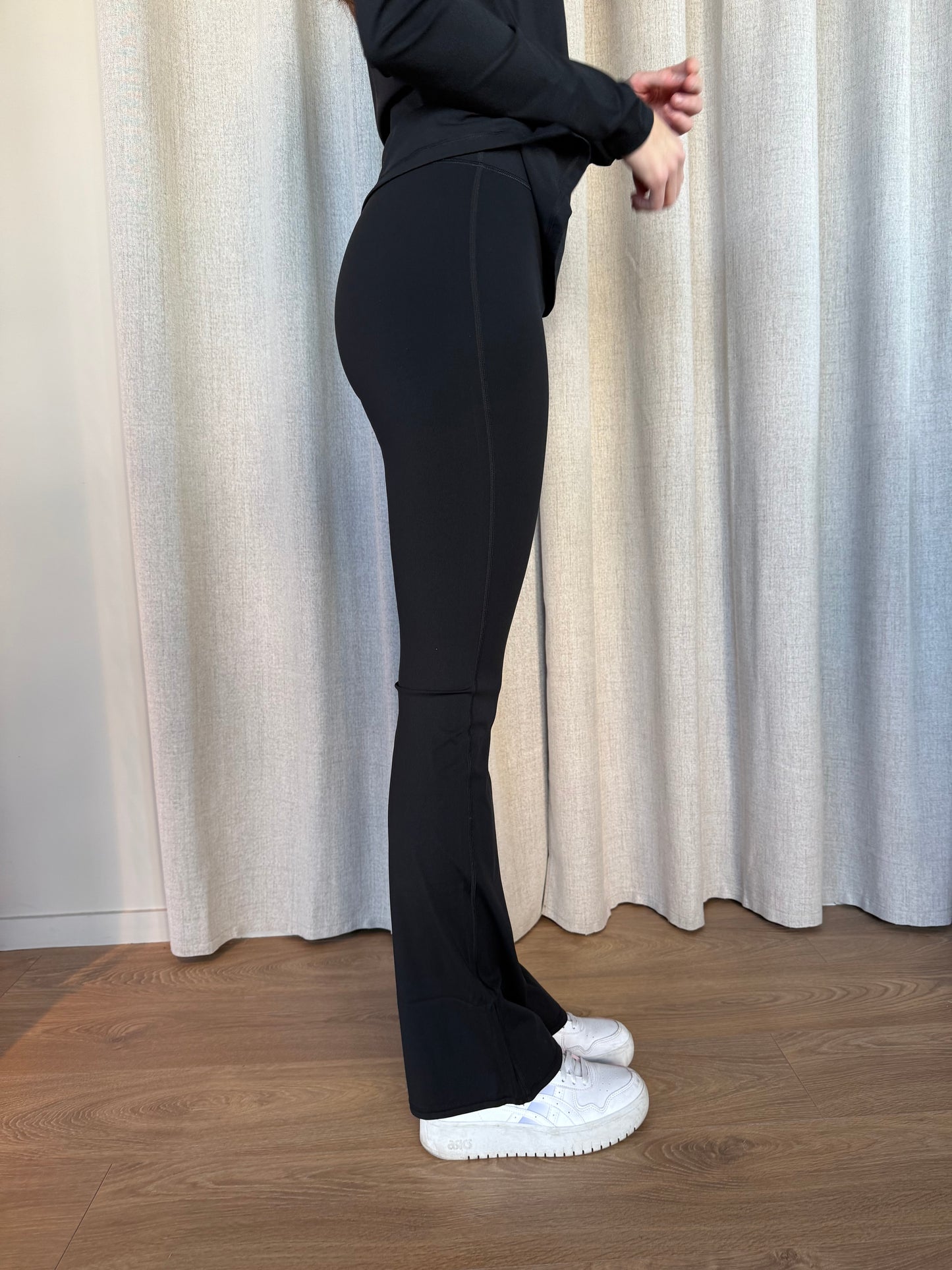 Útvíðar • Íþróttabuxur • Long