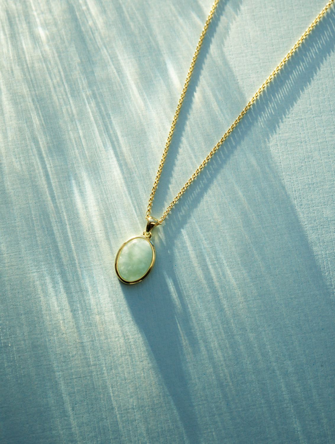 Oval Stone Necklace - Aqumarine
